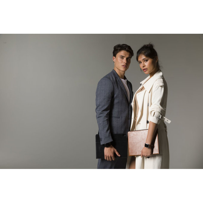 MODE - Bornholm karkötő az Apple Watch-hoz, 44 mm, sötétbarna / ezüst