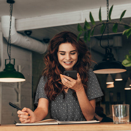 Fonex - G -MOOD tok iPhone 13 Pro Max készülékhez, fekete