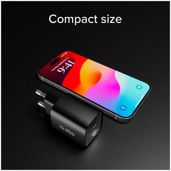 Utazási adapter LCD USB-C, GaN, 45 W PD, fekete, SBS