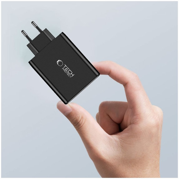 Hálózati töltő NC100W-GAN 4-PORT PD 100W / QC3.0, fekete, Tech-Protect
