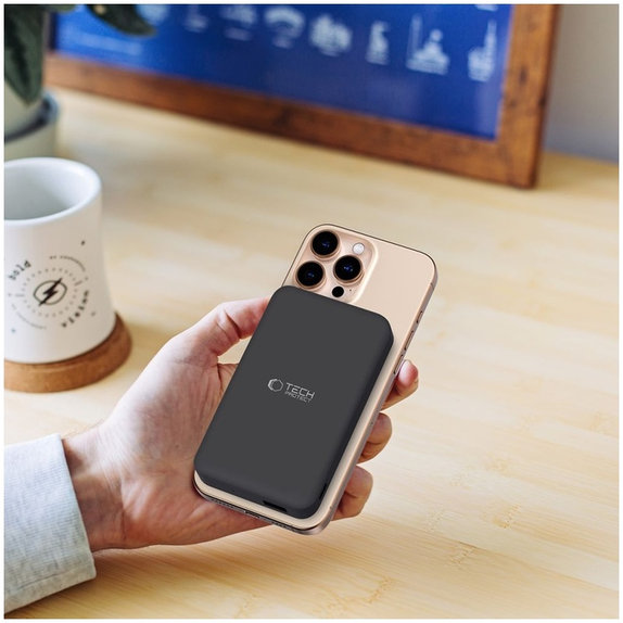 Powerbank PB24 Lifemag Qi2 MagSafe 10000mAh, fekete, Tech-Protect