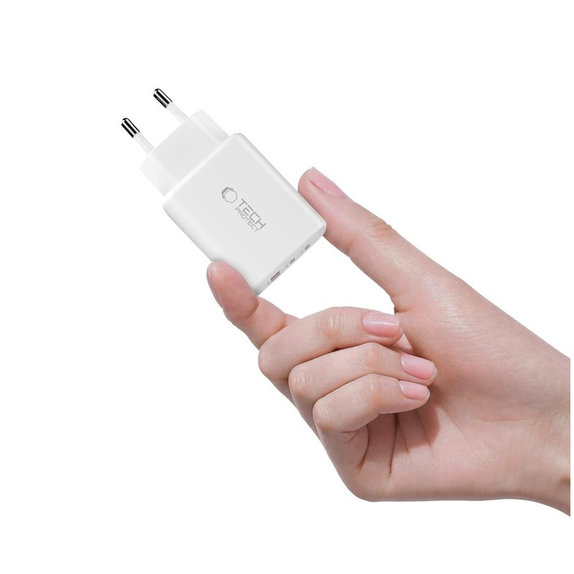Hálózati töltő NCA65W-GAN 3-PORT PD 65W / QC3.0, fehér, Tech-Protect