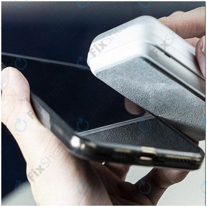 Többfunkciós Kefekészlet Ruha- és Kulcslehúzóval 6in1