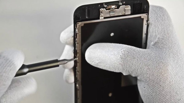 LCD keret leszerelése