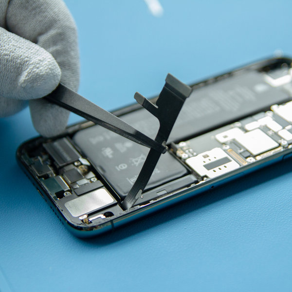 Válassza le a Lightning flex kábelt