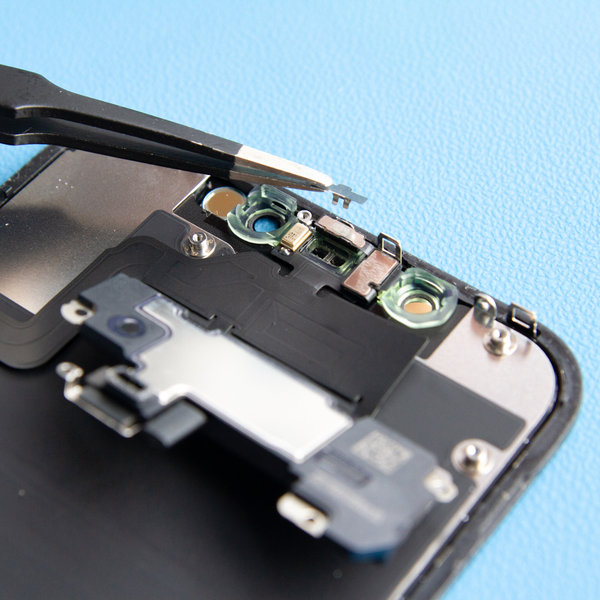 Távolítsa el a fényérzékelő fedelét