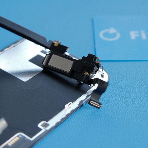 Fordítsa meg a hangszóró egységet