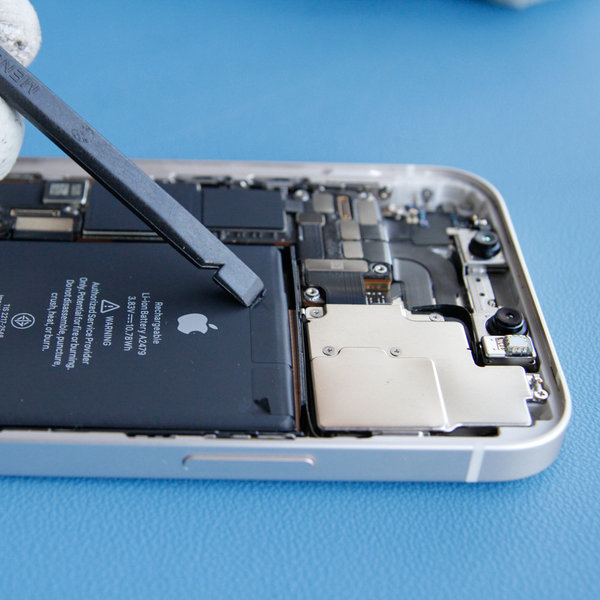 A ragasztó fogantyúk eltávolítása