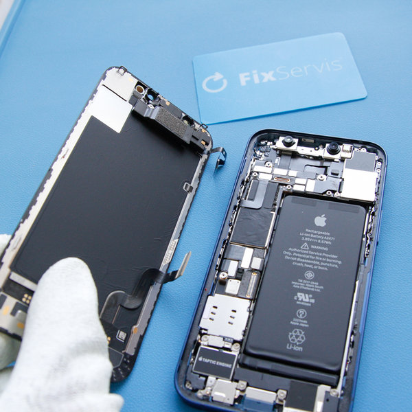 Távolítsa el a kijelzőegységet