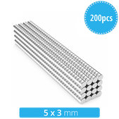 Neodímium hengeres mágnes N35, 5 x 3mm, 200db